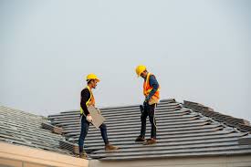 Best Roof Insulation Installation  in Holdrege, NE